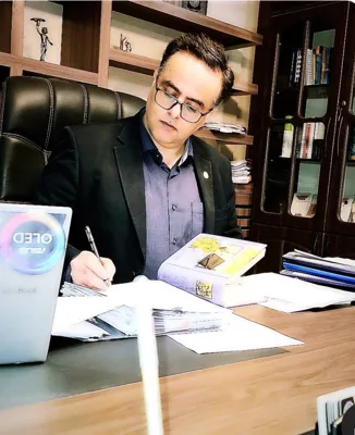 محمدحسین انصاری مهیاری(وکیل دادگستری)